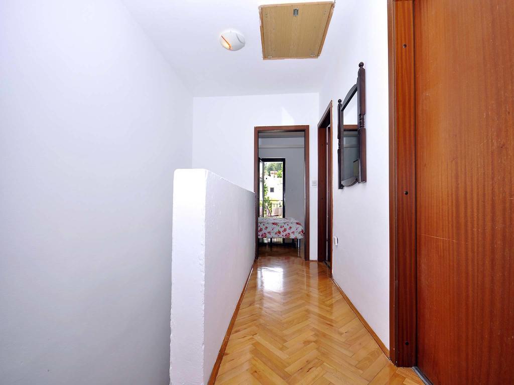 Mira 645 Apartment Porec
