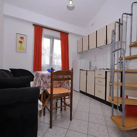 Apartments Mira 645 Porec Room photo